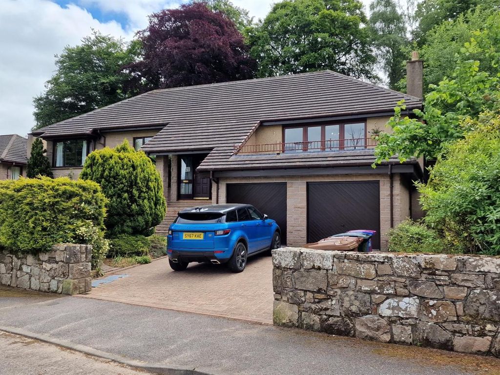 3 bed detached bungalow for sale in Jock Inksons Brae, Elgin IV30 Zoopla