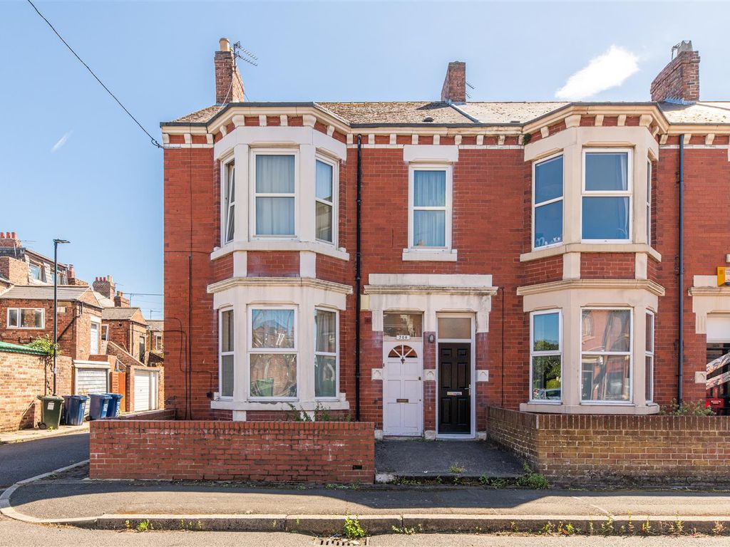 3 bed flat for sale in Trewhitt Road, Heaton, Newcastle Upon Tyne NE6 Zoopla