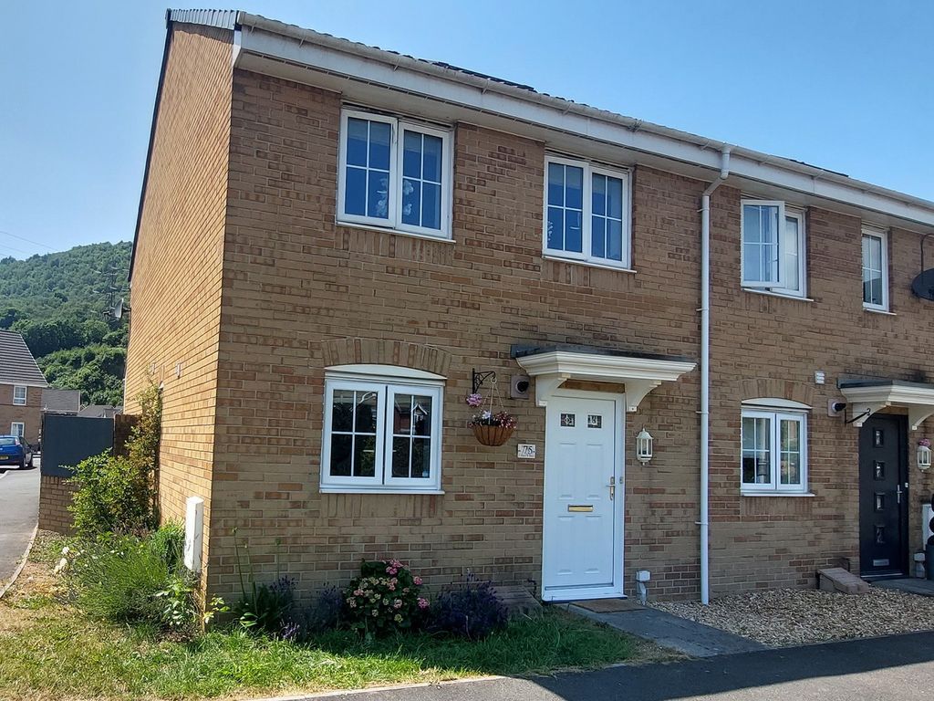 3 bed end terrace house for sale in Ynys Y Wern, Cwmavon, Port Talbot