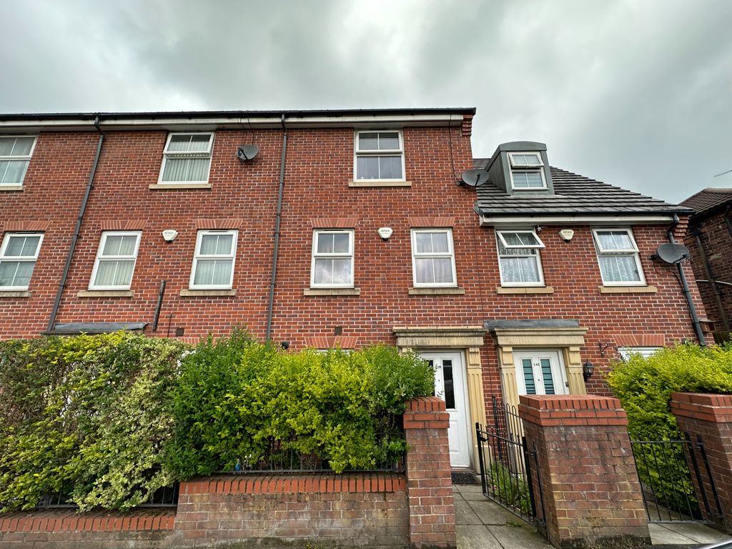 4 bed town house for sale in Waterloo Street, Blackley, Manchester M9