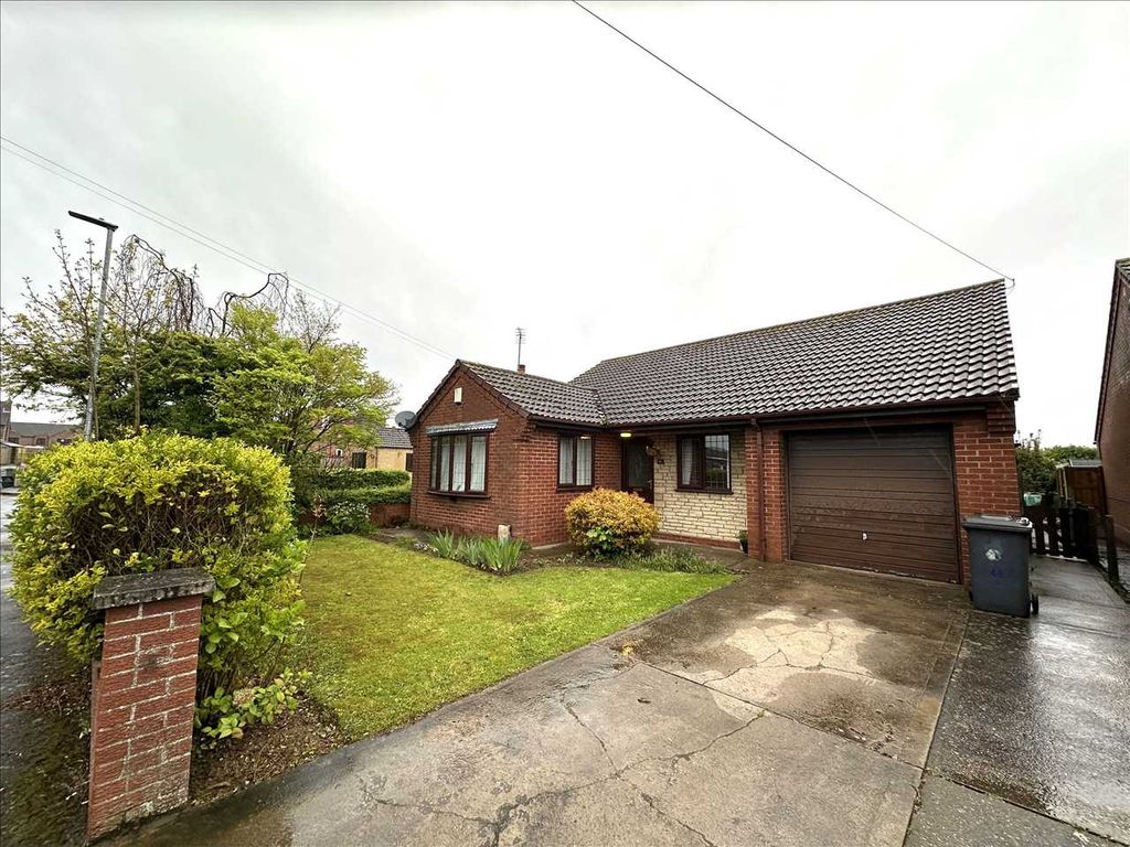 3 bed detached bungalow for sale in Newport Drive, Winterton, Scunthorpe DN15, £249,000 Zoopla