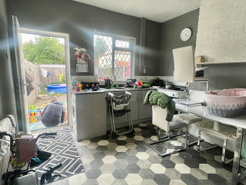 2 bed terraced house for sale in Brinsworth Road, Catcliffe S60 Zoopla