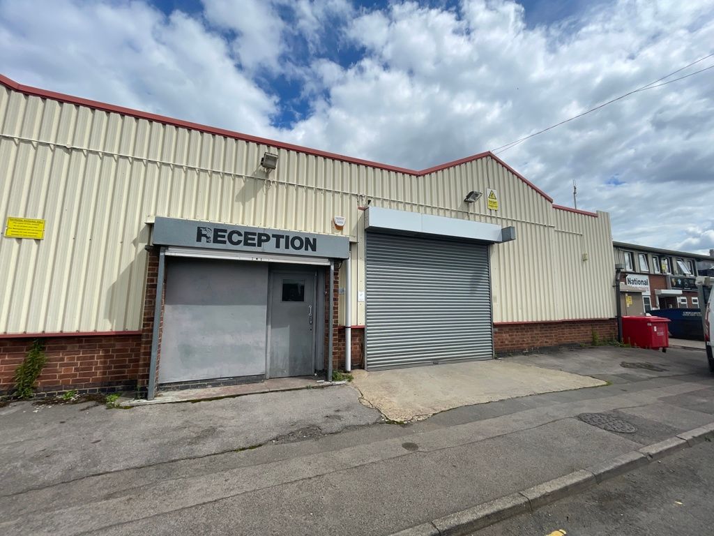 Industrial to let in 99, Newport Road, Coventry, West Midlands CV6, Non