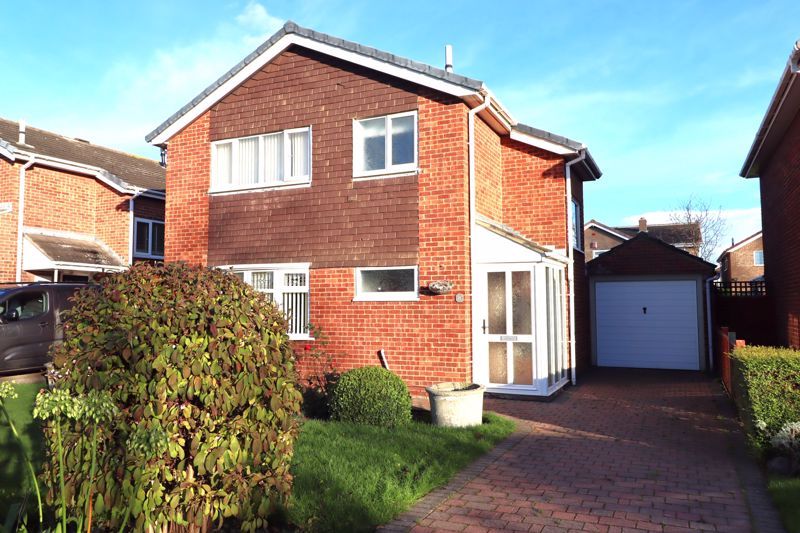 3 bed detached house for sale in Cromer Court, Eaglescliffe, Stockton