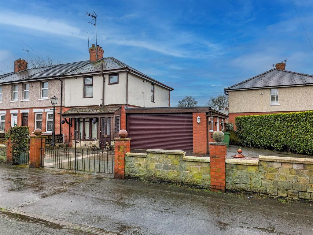 2 bed end terrace house for sale in Bow Road, Leigh WN7, £139,950 Zoopla