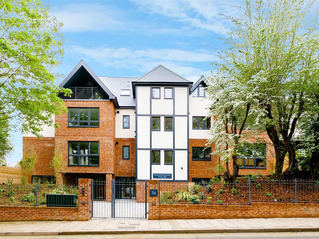 2 bed flat to rent in Chislehurst Road, Bickley, Bromley BR7 Zoopla