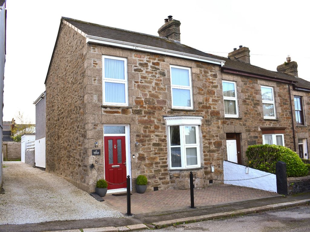 3 bed end terrace house for sale in Bellevue, Redruth, Cornwall TR15, £