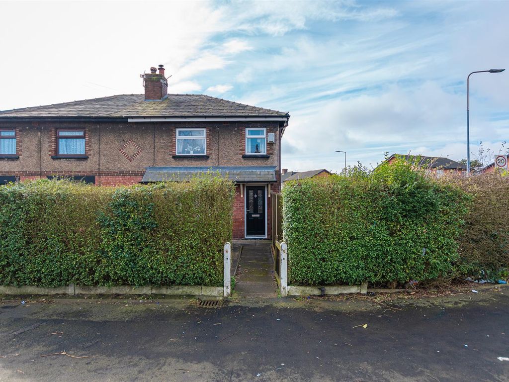 3 bed semidetached house for sale in Car Bank Street, Atherton