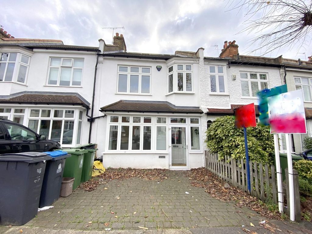4 bed property to rent in Kings Avenue, New Malden KT3 Zoopla