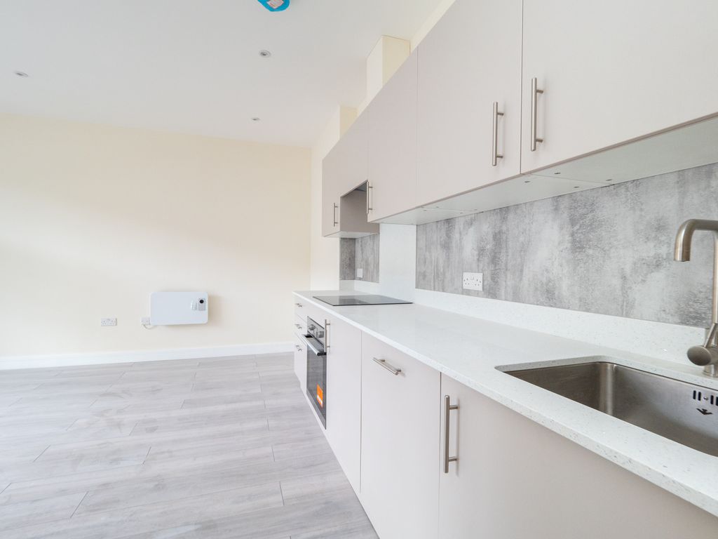 New home, 2 bed flat for sale in Ewell Road, Cheam, Sutton SM3 Zoopla