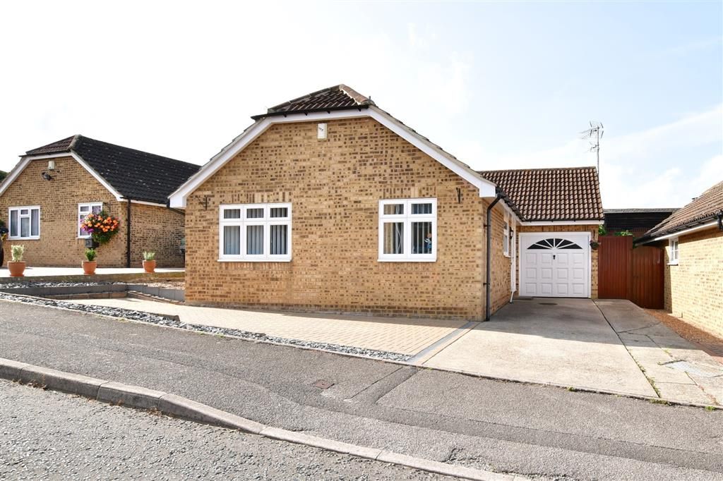 2 bed detached bungalow for sale in Lisle Close, Gravesend, Kent DA12
