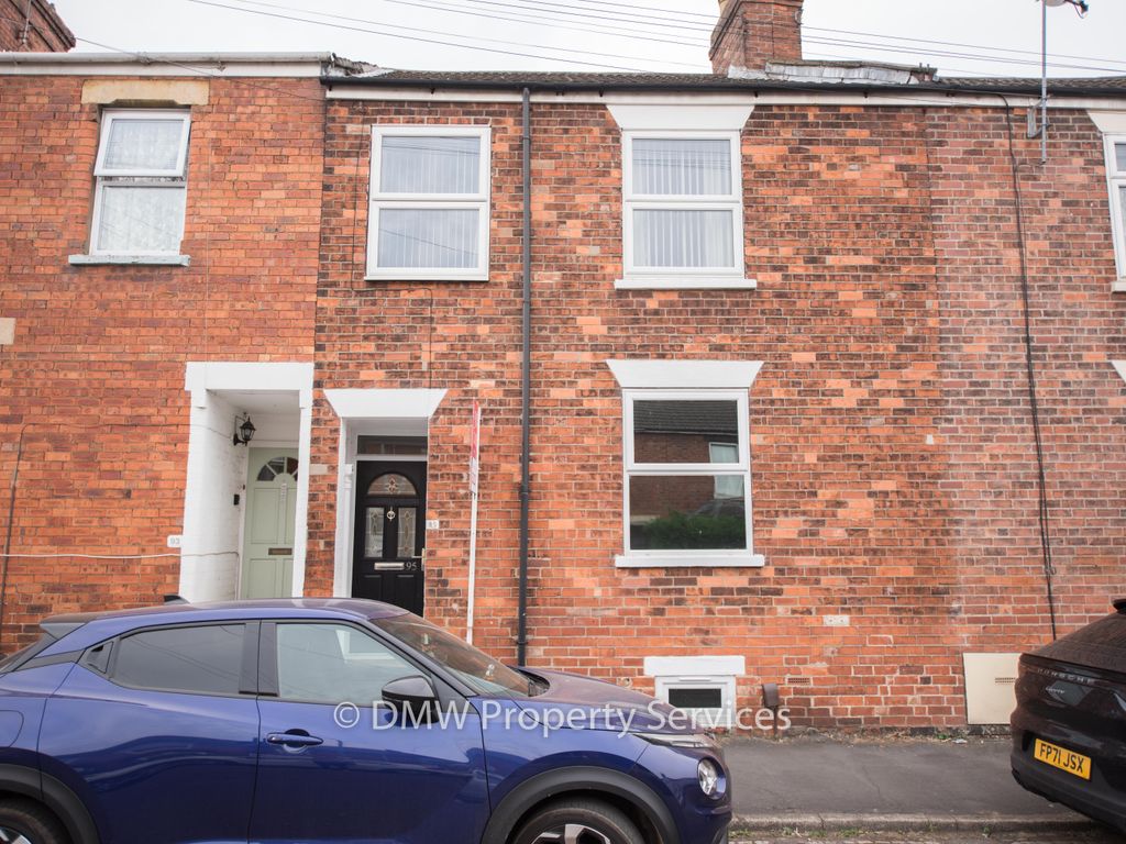 2 bed terraced house to rent in Dudley Road, Grantham NG31 Zoopla