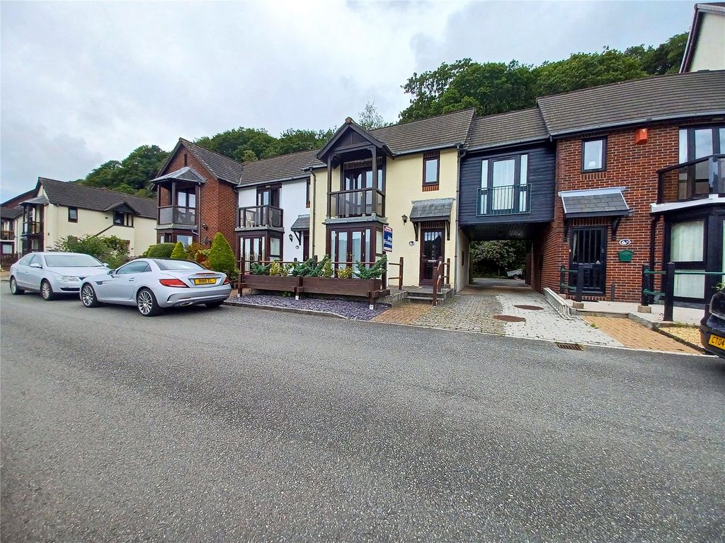 2 bed terraced house for sale in Gaddarn Reach, Neyland, Milford Haven