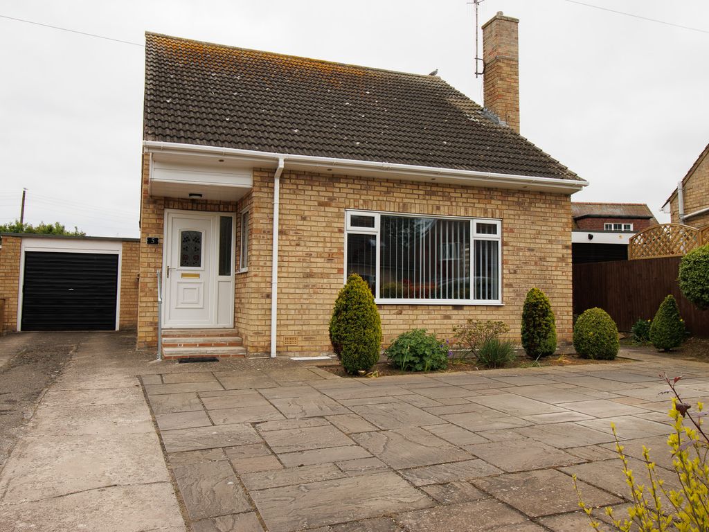 2 bed bungalow for sale in Highlands Close, Filey YO14 Zoopla