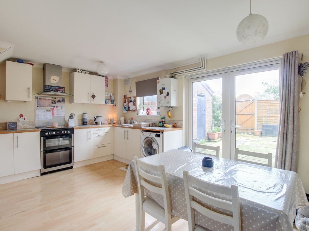 3 bed terraced house for sale in Meadow Way, Leighton Buzzard LU7, £280,000 Zoopla