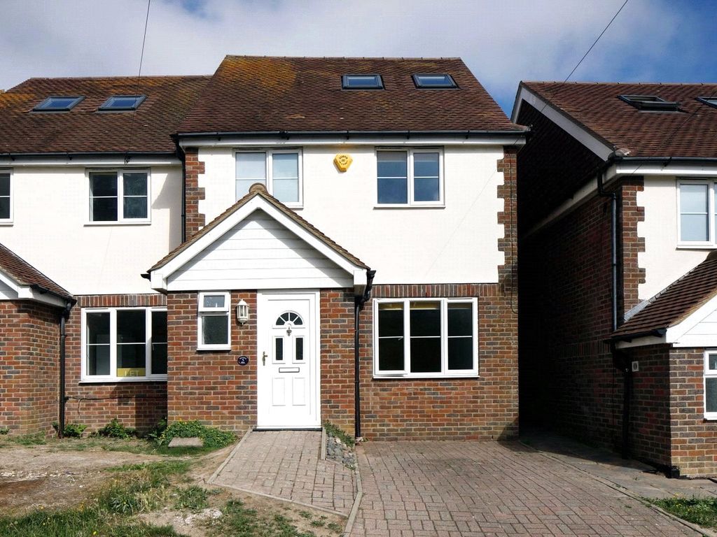 Terraced house to rent in Bristol Rise, Bowring Way, Brighton, East