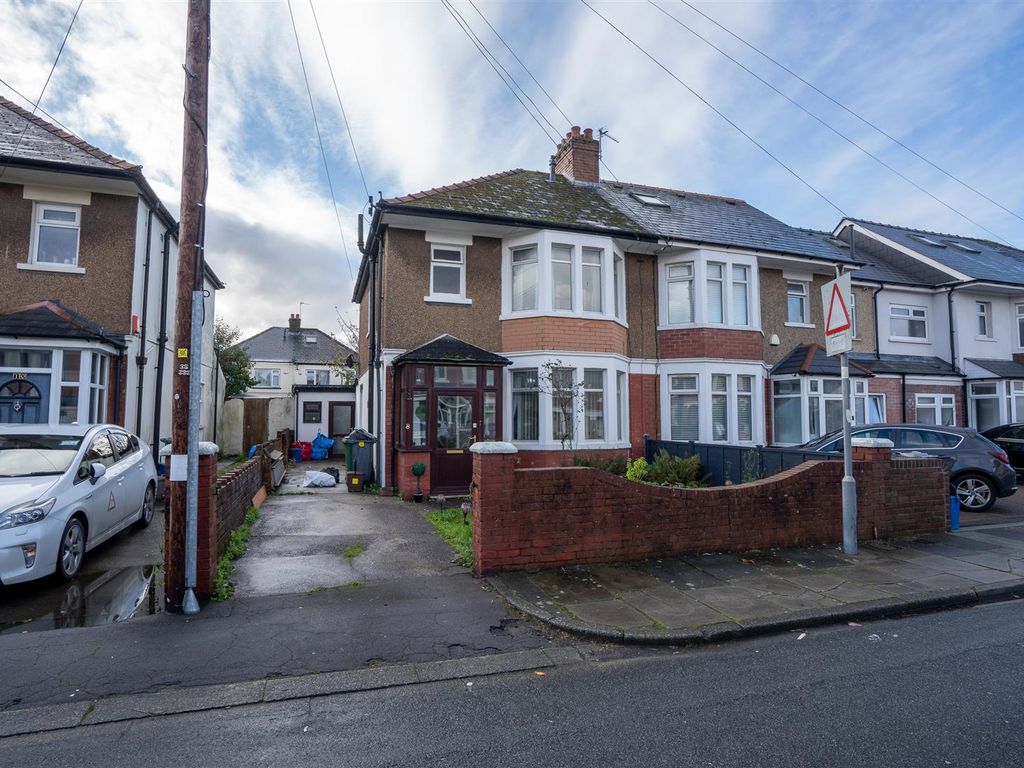 3 bed semidetached house for sale in Avondale Crescent, Grangetown