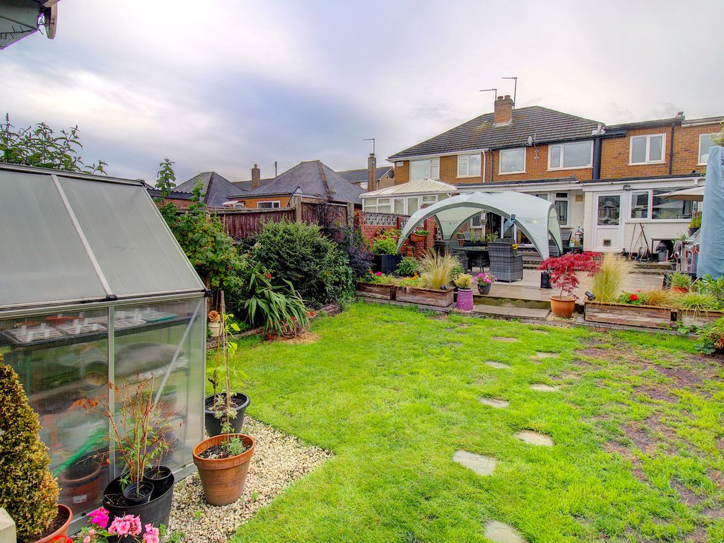 3 bed semidetached house for sale in Littlewood Lane, Cheslyn Hay