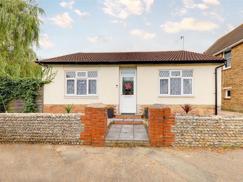 3 bed detached bungalow for sale in Stone Lane, Worthing BN13, £475,000 Zoopla