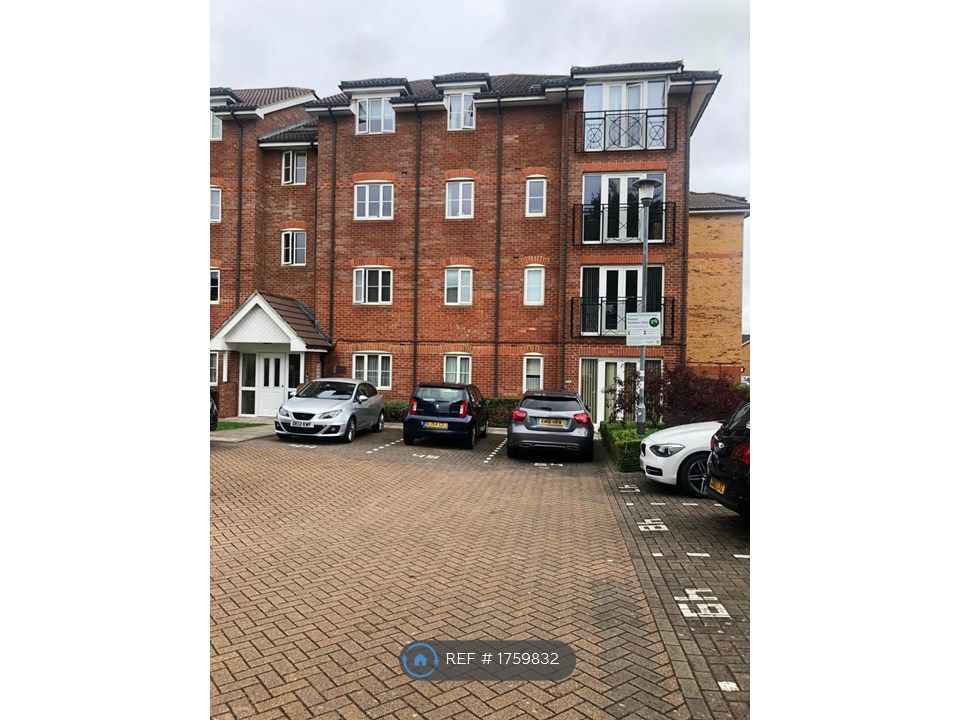2 bed flat to rent in Yukon Road, Broxbourne EN10 Zoopla
