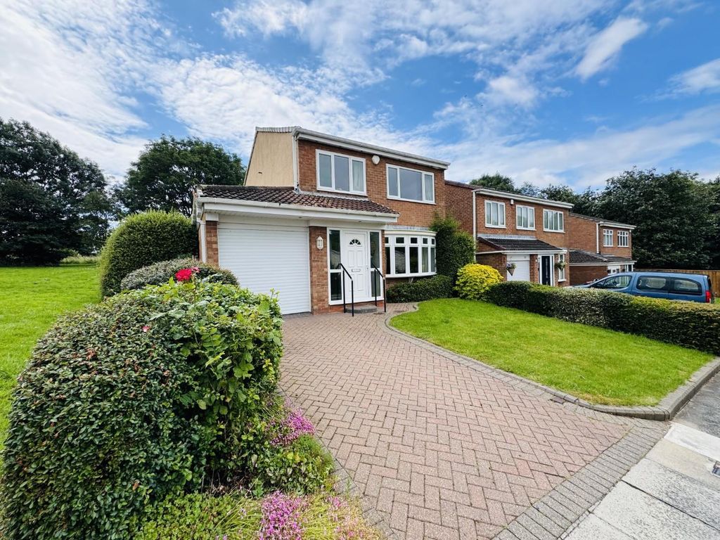 4 bed detached house for sale in Wisbech Close, Fens, Hartlepool TS25