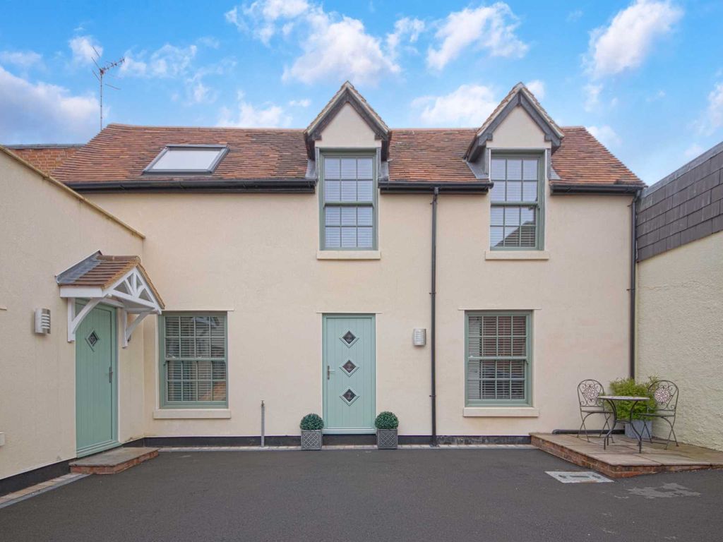 3 bed semidetached house for sale in Reading Road, HenleyOnThames