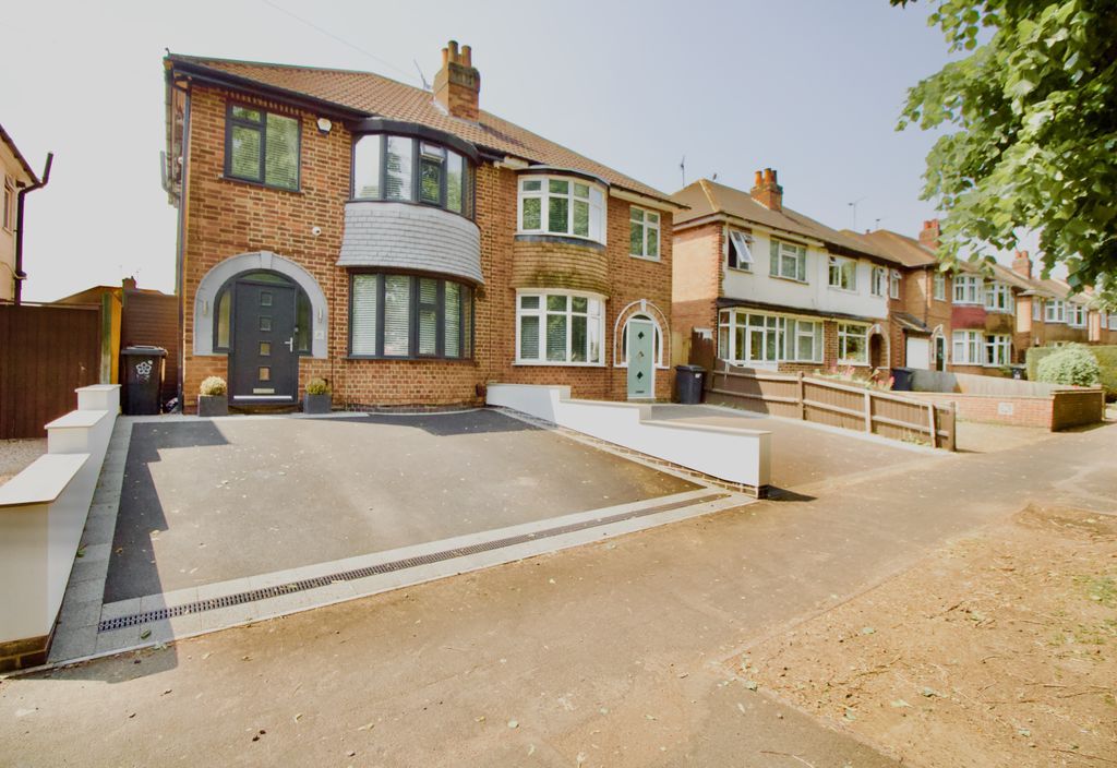 3 bed semidetached house for sale in Anstey Lane, Leicester LE4 Zoopla