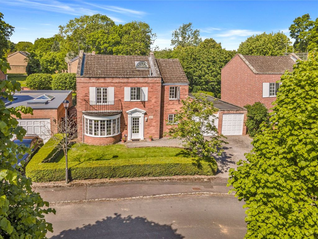 4 bed detached house for sale in Carlton Gate, Broome Manor, Swindon