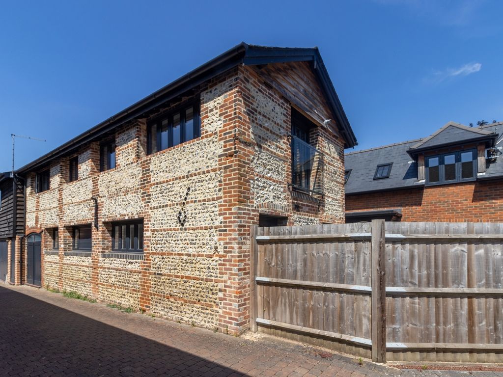 2 bed flat to rent in Stiles Yard, Alresford, Hampshire SO24 Zoopla