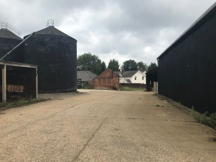 Warehouse to let in Commercial Unit, Swangleys Farm, Swangleys Lane