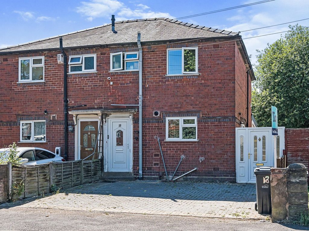 3 bed semidetached house for sale in Cemetery Road, Lye, Stourbridge