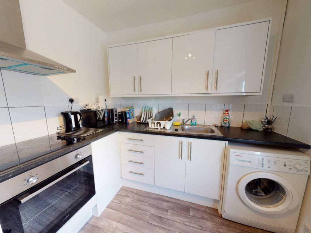 1 bed flat to rent in Little Water Street, Carmarthen, Carmarthenshire