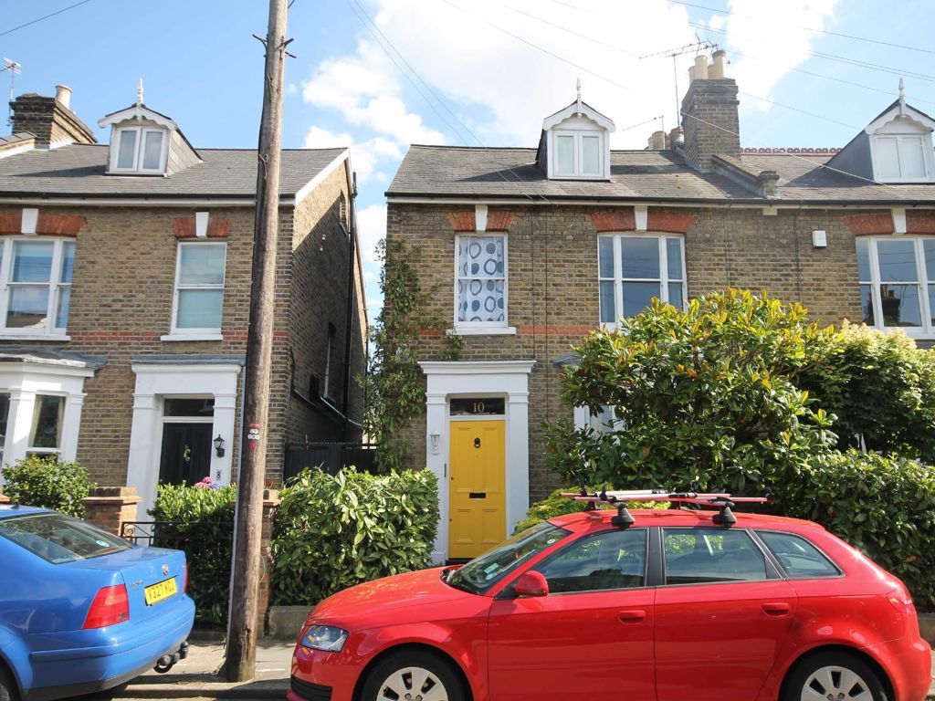 2 bed flat to rent in Heathfield South, Twickenham TW2 Zoopla