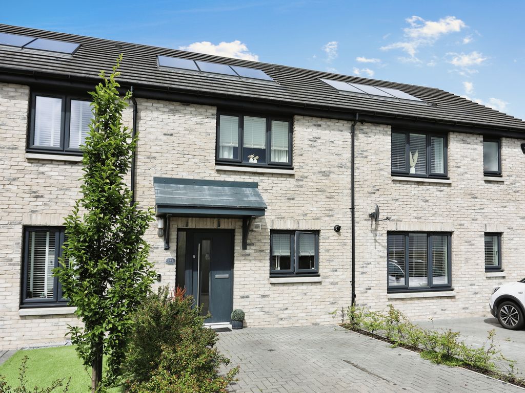 3 bed terraced house for sale in Inchinnan Road, Renfrew PA4, £210,000