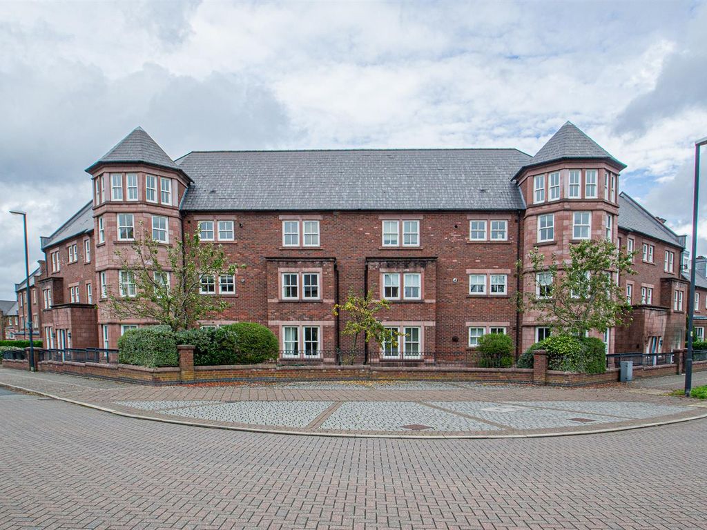 2 bed flat to rent in Stansfield Drive, Grappenhall Heys, Warrington