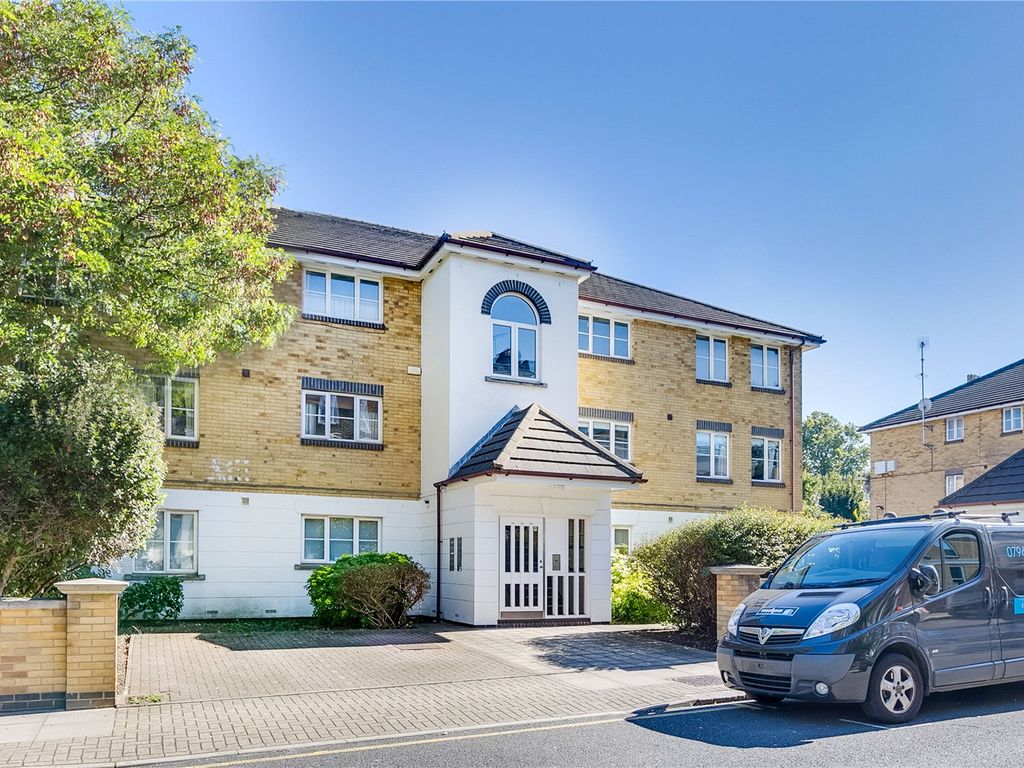 Spanish Road, Wandsworth, London SW18