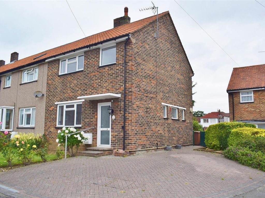 2 bed end terrace house to rent in Groombridge Close, Welling, Kent