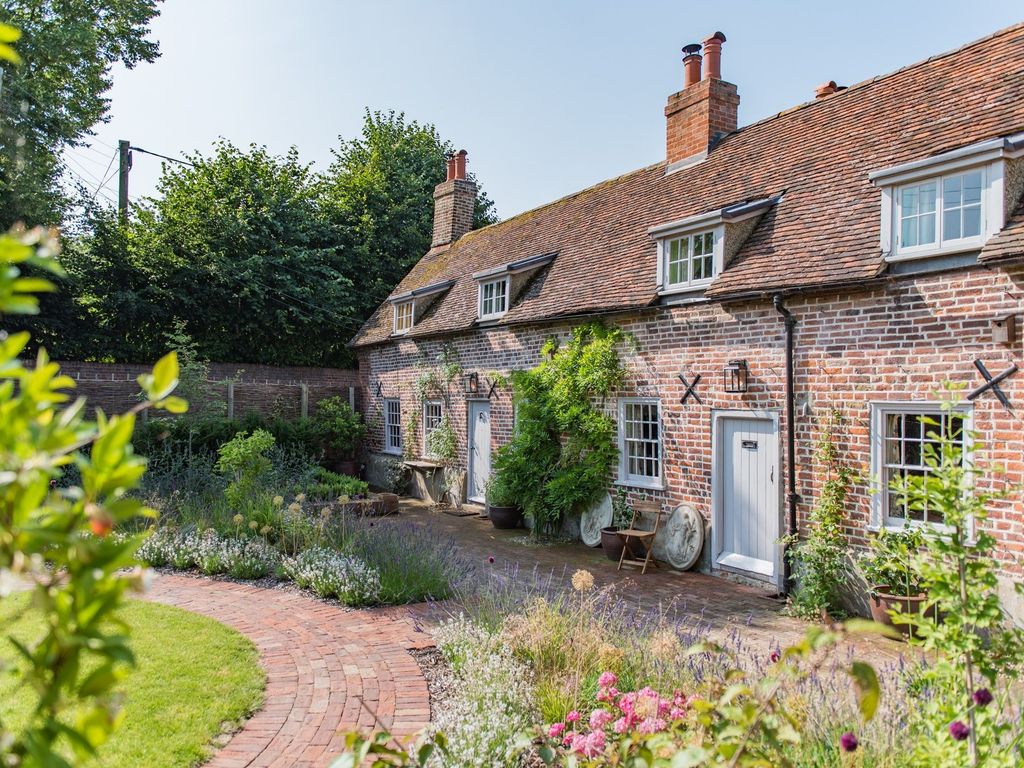 5 bed detached house for sale in Pond Cottage, The Street, Adisham