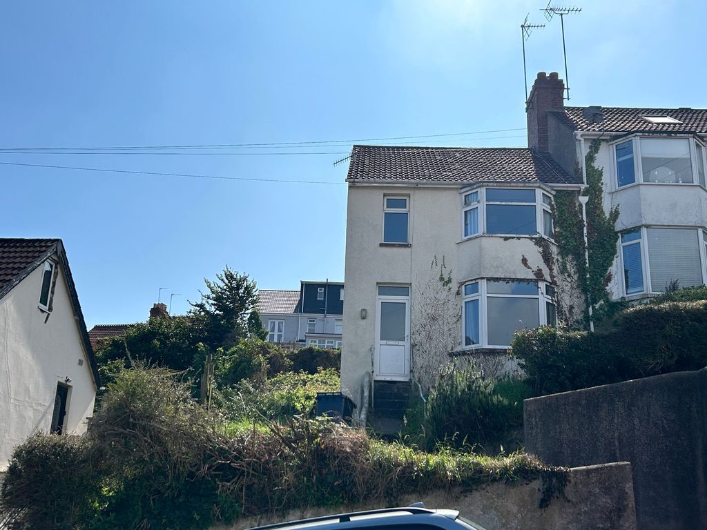 3 bed end terrace house for sale in The Reeves Road, Torquay TQ2, £