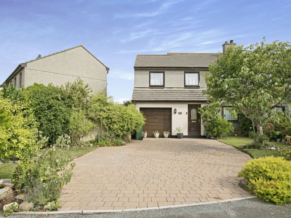 3 bed semidetached house for sale in Sunnyside Parc, Illogan, Redruth