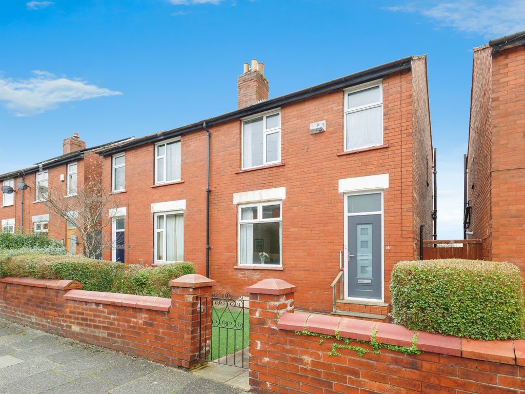 3 bed semidetached house for sale in Bonar Road, Stockport, Greater Manchester SK3, £250,000