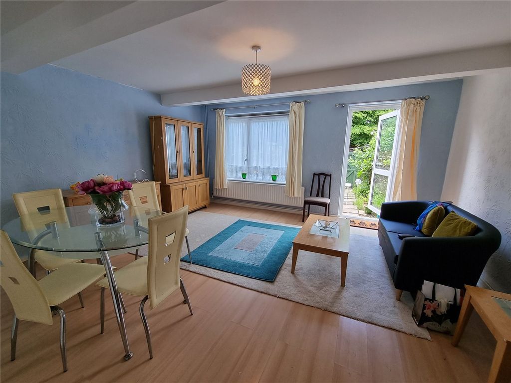 3 bed terraced house to rent in Hanselin Close, Stanmore HA7 Zoopla