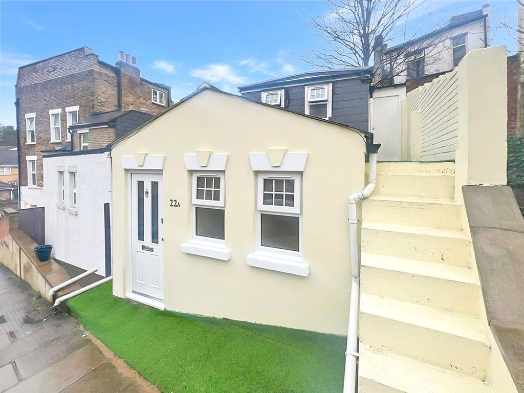 2 bed detached house for sale in Willenhall Road, Woolwich, London SE18