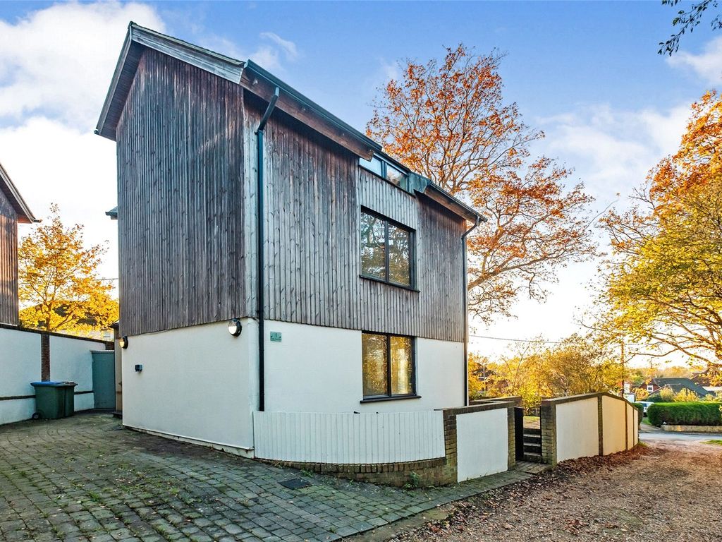 5 bed detached house for sale in Batts Pond Lane, Dropping Holms