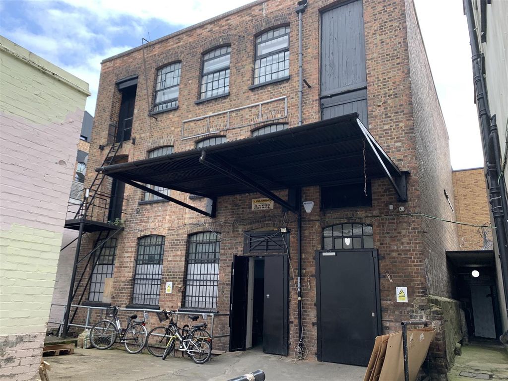 Commercial property for sale in Darnley Road, Hackney, London E9 Zoopla