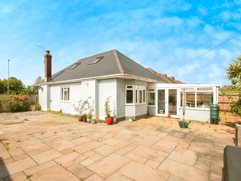 4 bed bungalow for sale in Herbert Avenue, Poole BH12, £380,000 Zoopla