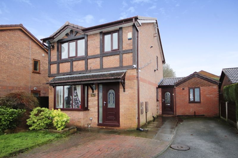 3 bed detached house for sale in Stainton Close, Radcliffe, Manchester