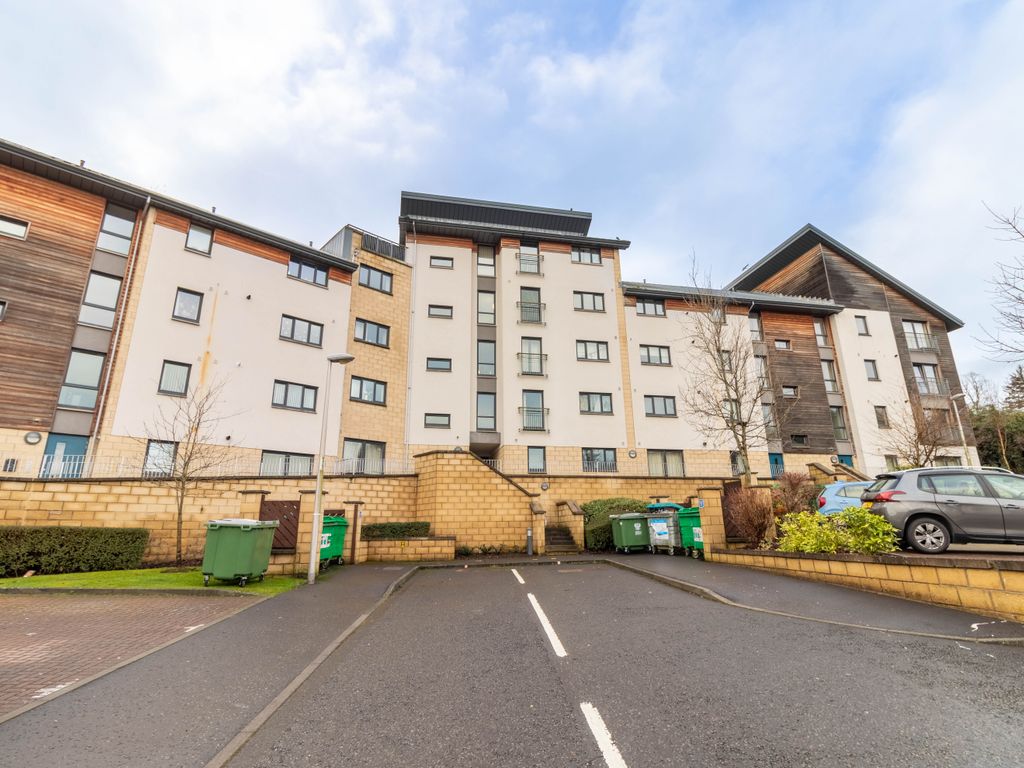 2 bed flat for sale in Morris Court, Perth PH1, £130,000 Zoopla