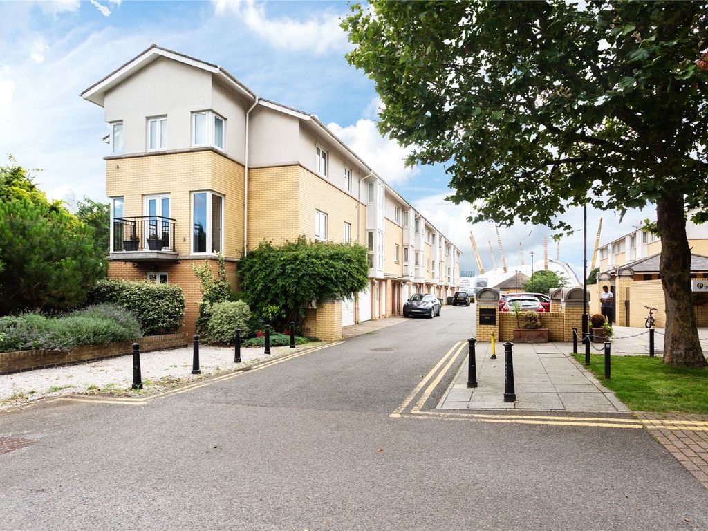 4 bed terraced house for sale in Jamestown Way, London E14 Zoopla