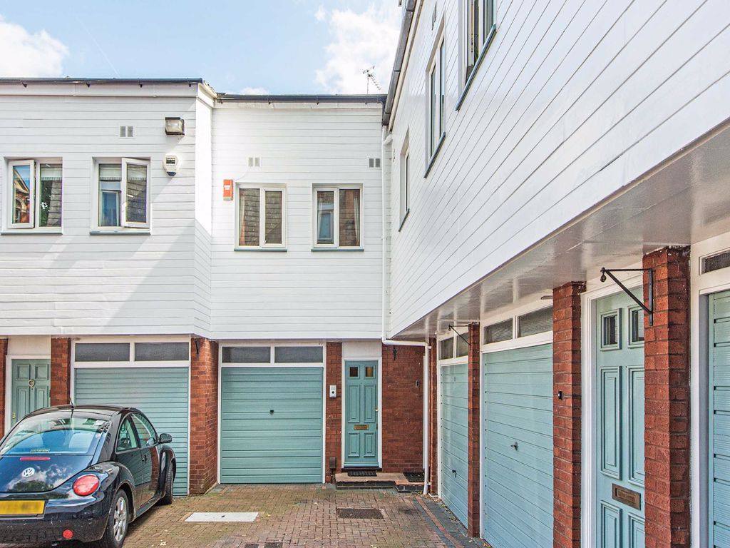 Mulberry Close London NW3